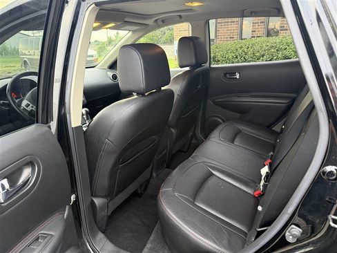 Used 2010 Nissan Rogue SL w/ Premium Pkg AWD/4WD image 6