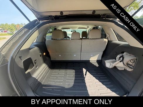 Used 2012 Ford Edge SEL FWD image 16