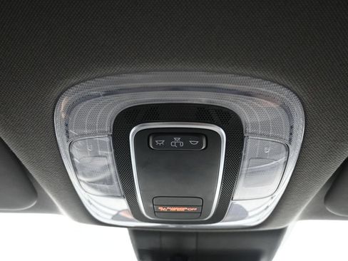 Certified 2023 Hyundai Elantra SE FWD image 17