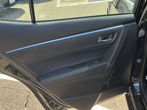 Used 2016 Toyota Corolla S image 21