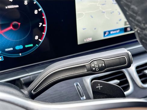 Used 2023 Mercedes-Benz GLS 450 4MATIC image 18