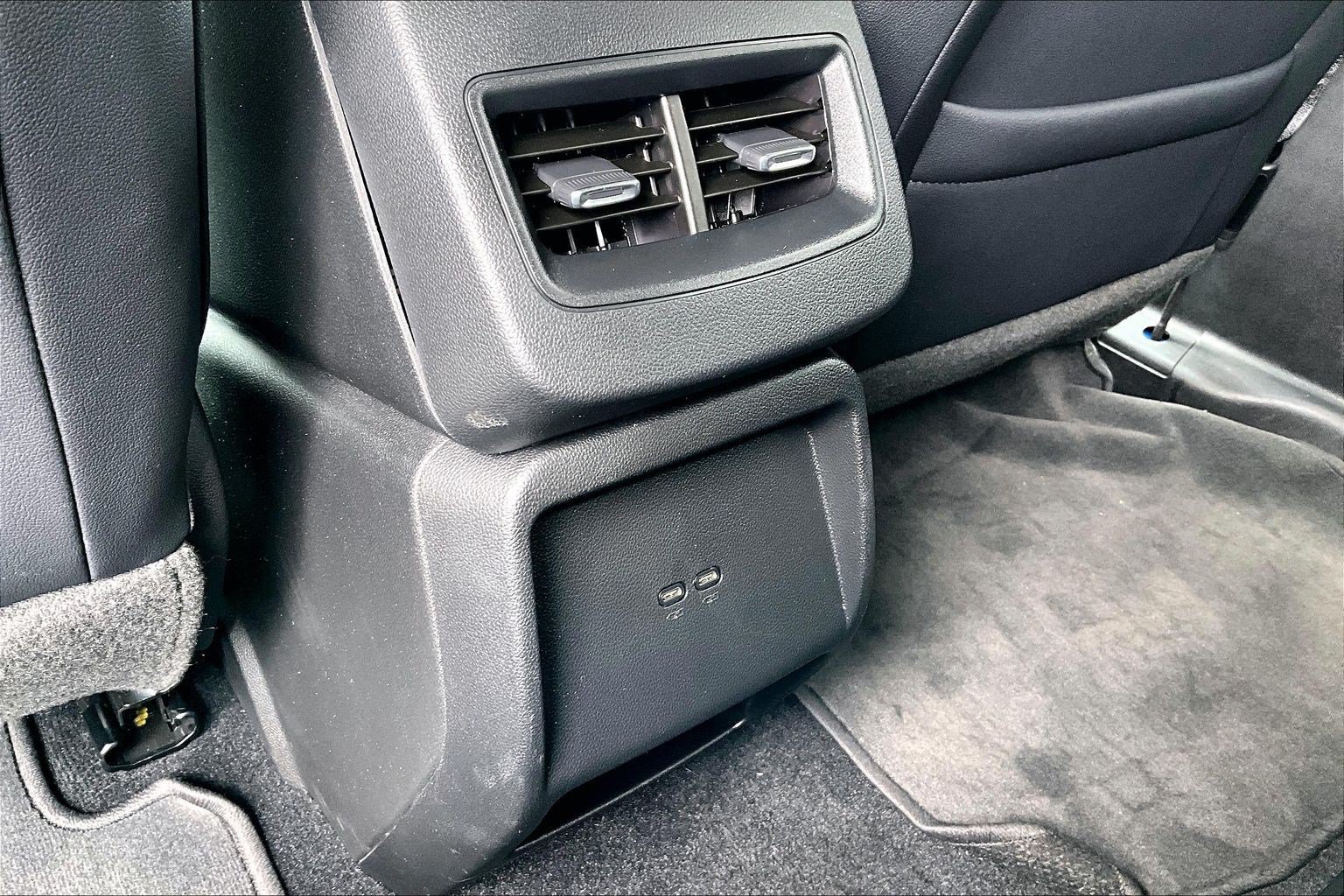 Used 2025 Chevrolet Equinox EV LT w/ Convenience Package FWD image 28