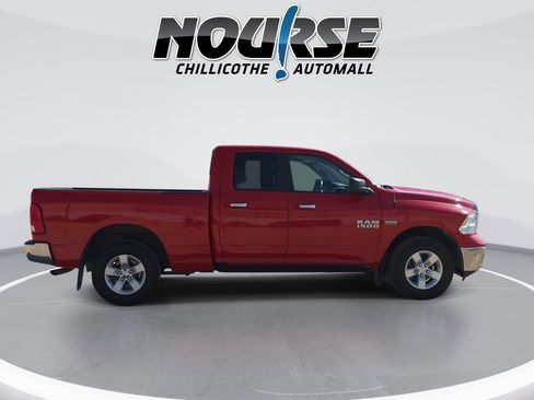 Used 2017 RAM 1500 Classic SLT AWD/4WD image 9