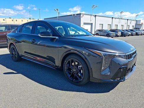 New 2026 Kia K4 GT-Line Turbo image 2