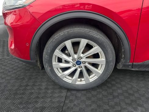 Used 2021 Ford Escape Titanium w/ Titanium Elite Package AWD/4WD image 13
