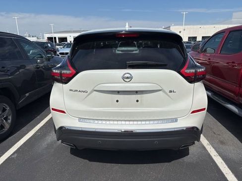 Used 2022 Nissan Murano SL w/ SL Moonroof Package image 5