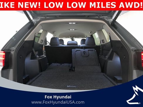 Used 2025 Volkswagen Atlas SE image 10
