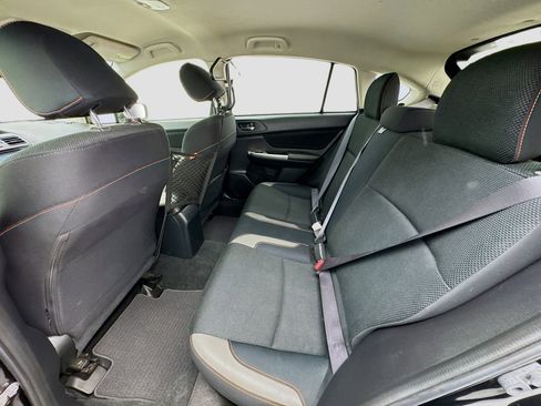 Used 2016 Subaru Crosstrek 2.0i Premium image 14