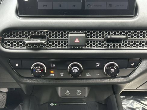 Used 2027 Honda HR-V Sport image 16