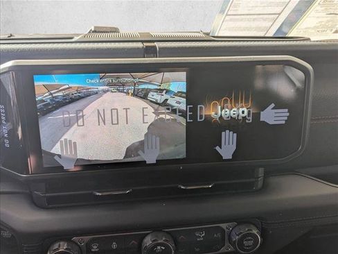 New 2026 Jeep Wrangler Unlimited Rubicon image 10