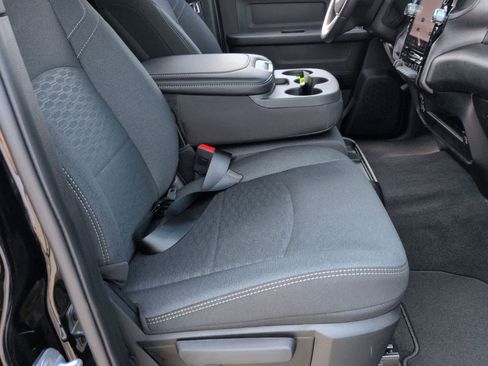 New 2026 RAM 2500 Tradesman AWD/4WD image 17