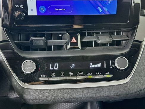 Used 2024 Toyota Corolla LE FWD image 16