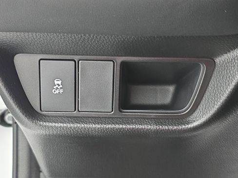 New 2026 Honda HR-V LX image 25