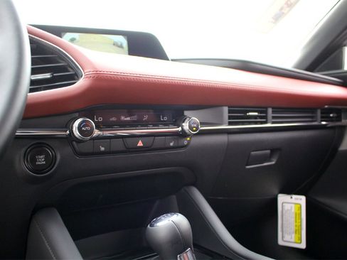 New 2026 MAZDA MAZDA3 2.5 S Hatchback w/ Premium Pkg image 9