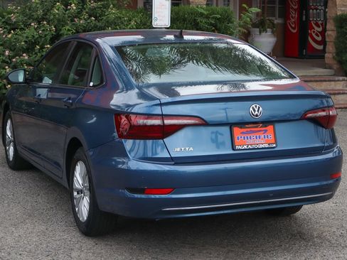 Used 2020 Volkswagen Jetta S w/ Driver Assistance Package FWD image 6