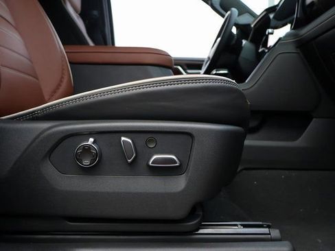 New 2026 GMC Sierra 1500 Denali Ultimate AWD/4WD image 9