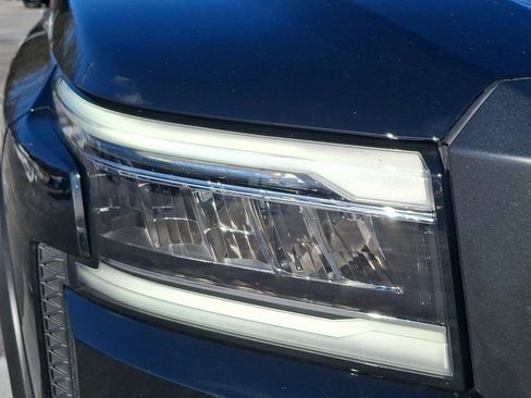 Used 2024 Nissan Frontier PRO-4X w/ Off-Road Protection Package image 9