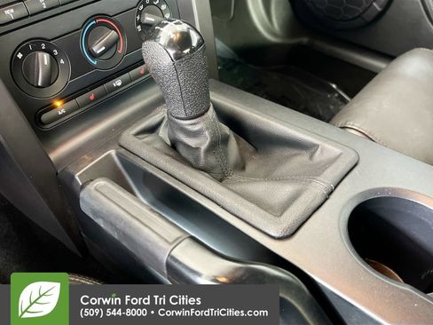 Used 2007 Ford Mustang GT Premium RWD image 11