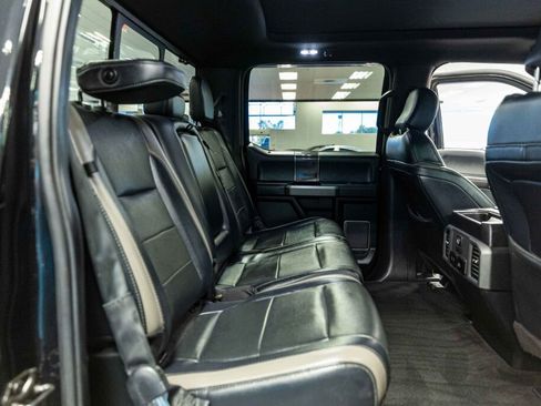 Used 2018 Ford F150 Raptor w/ Equipment Group 802A Luxury image 14