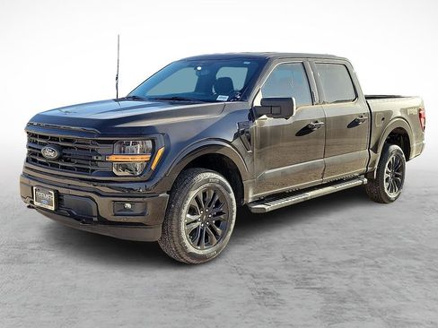 New 2026 Ford F150 XLT w/ Equipment Group 302A MID image 5