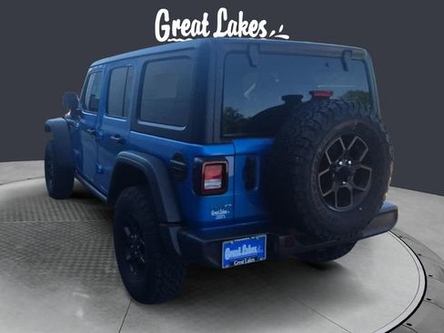 Used 2024 Jeep Wrangler Unlimited AWD/4WD image 3