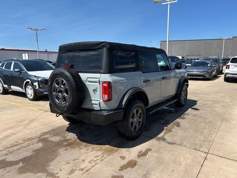 Used 2021 Ford Bronco Big Bend AWD/4WD image 3