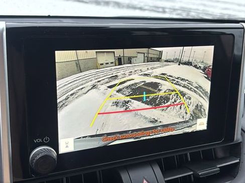 Used 2024 Toyota RAV4 LE image 19
