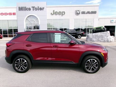 Used 2024 Chevrolet TrailBlazer LT image 5