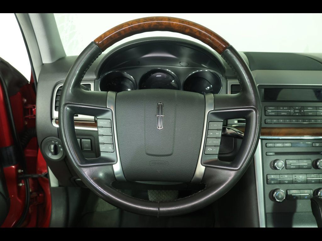 Used 2012 Lincoln MKZ FWD image 16