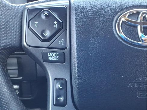 Used 2017 Toyota Tacoma SR5 image 24