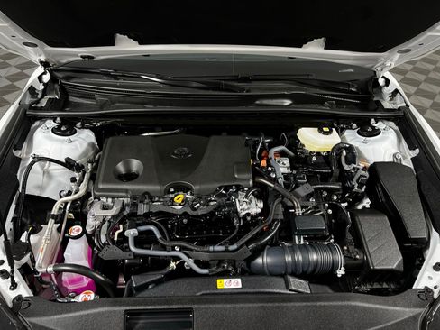 Certified 2025 Toyota Camry LE image 9