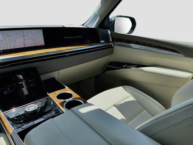 Certified 2025 Cadillac Escalade Sport Platinum w/ LPO, ONYX Package AWD/4WD image 27