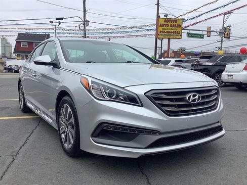 Used 2017 Hyundai Sonata Sport w/ Value Edition Package 02 FWD image 1