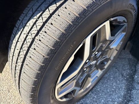 Certified 2023 Hyundai Santa Fe Limited image 7