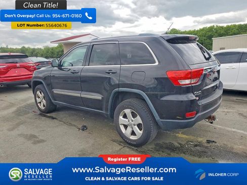 Used 2012 Jeep Grand Cherokee Laredo AWD/4WD image 3