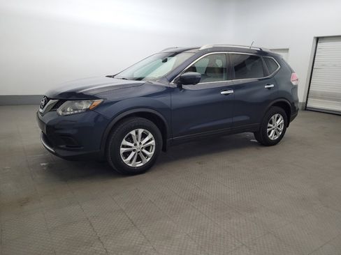 Used 2016 Nissan Rogue SV w/ SV Premium Package AWD/4WD image 2