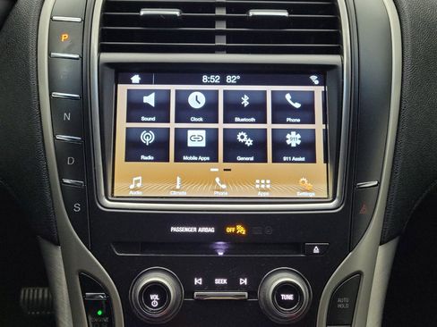 Used 2017 Lincoln MKX Premiere FWD image 25