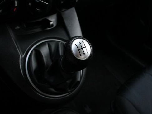 Used 2012 MAZDA MAZDA2 Sport image 8