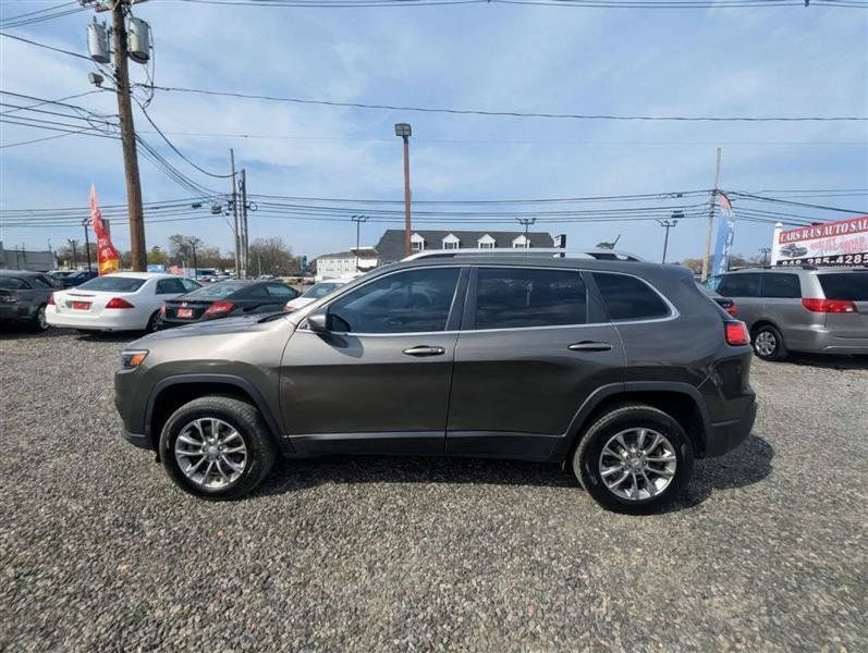 Used 2019 Jeep Cherokee Latitude Plus w/ Comfort/Convenience Group AWD/4WD image 5