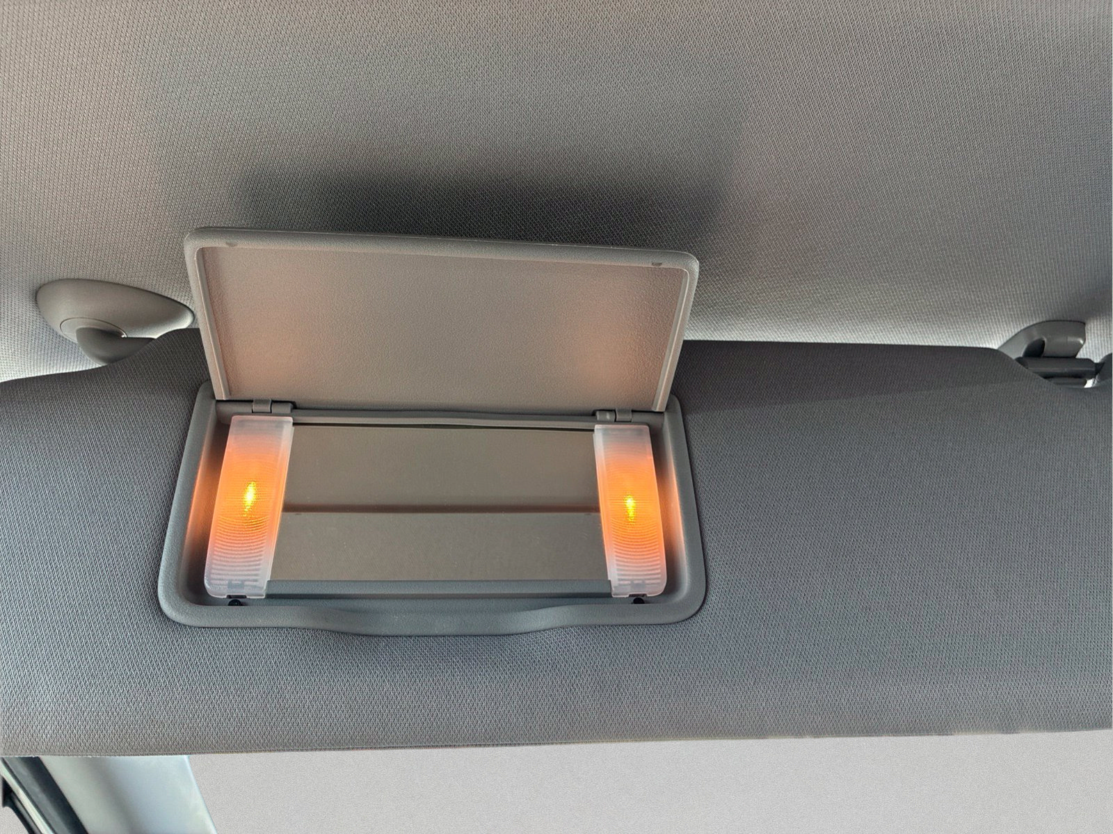 Used 2018 Honda Odyssey EX-L image 31