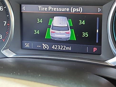 Certified 2021 Chevrolet Traverse Premier w/ LPO, Floor Liner Package image 21