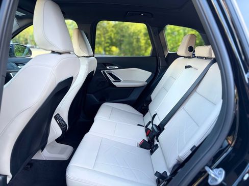 Certified 2025 BMW X1 xDrive28i w/ Technology Package AWD/4WD image 24