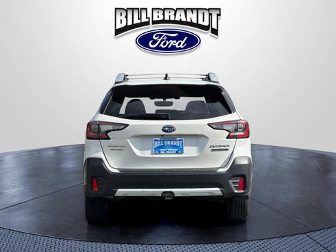 Used 2021 Subaru Outback Touring XT AWD/4WD image 4