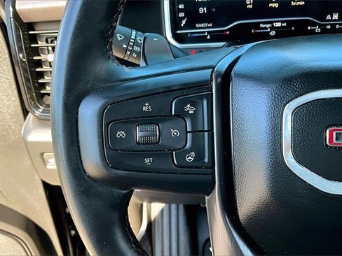 Used 2023 GMC Sierra 1500 AT4 w/ AT4 Preferred Package image 12