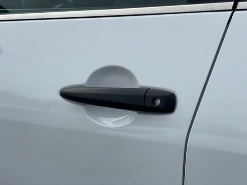 Certified 2025 Nissan Sentra S FWD image 27