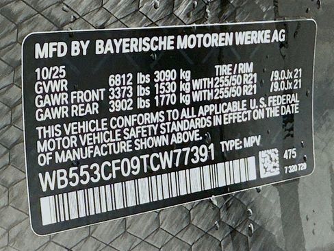 Used 2026 BMW iX xDrive60 image 24