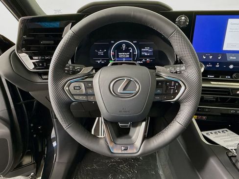 New 2026 Lexus TX 500h AWD image 10