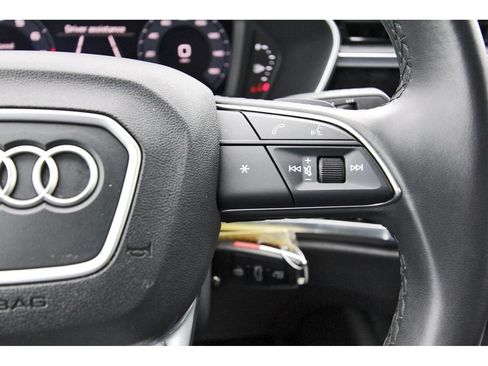 Used 2025 Audi Q3 2.0T Premium AWD/4WD image 22