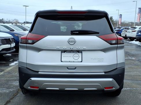 Used 2023 Nissan Rogue Platinum w/ Platinum Premium Package image 30