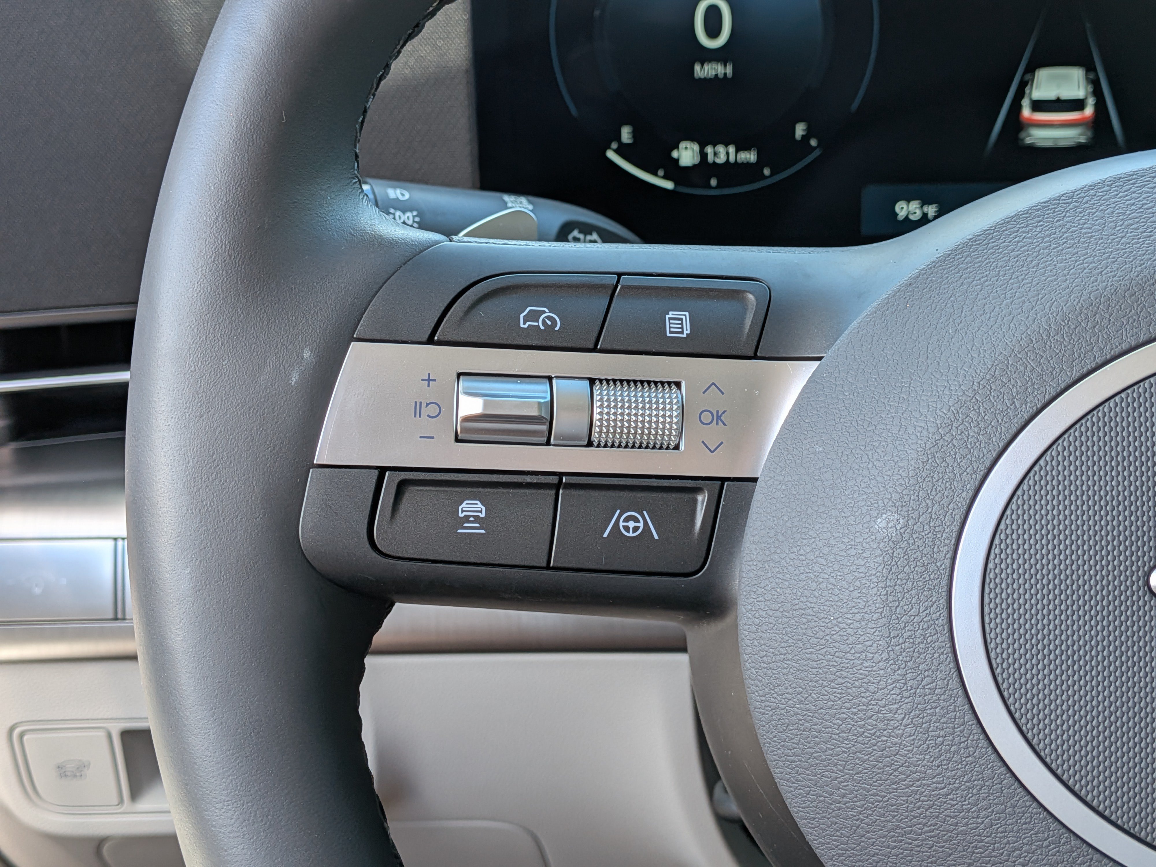 Used 2026 Hyundai Kona Limited FWD image 25